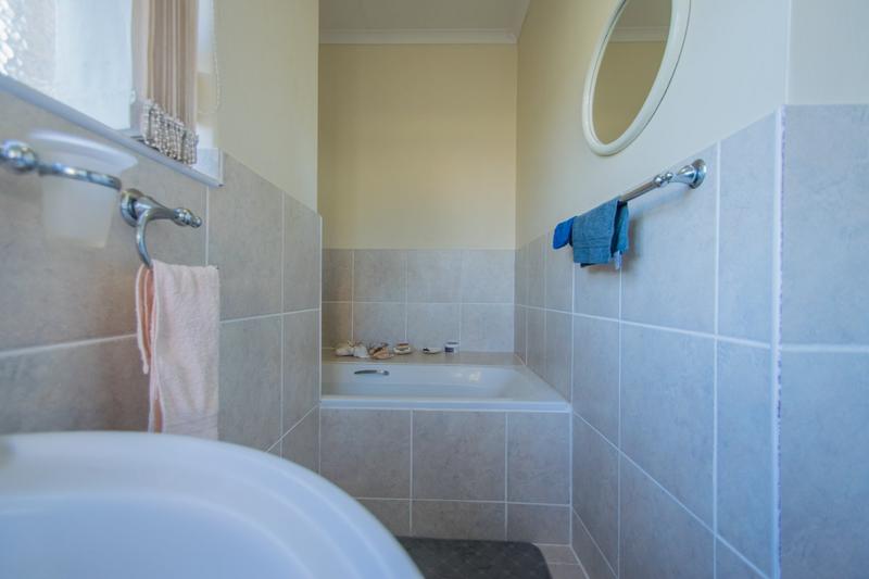 3 Bedroom Property for Sale in Albertinia Western Cape